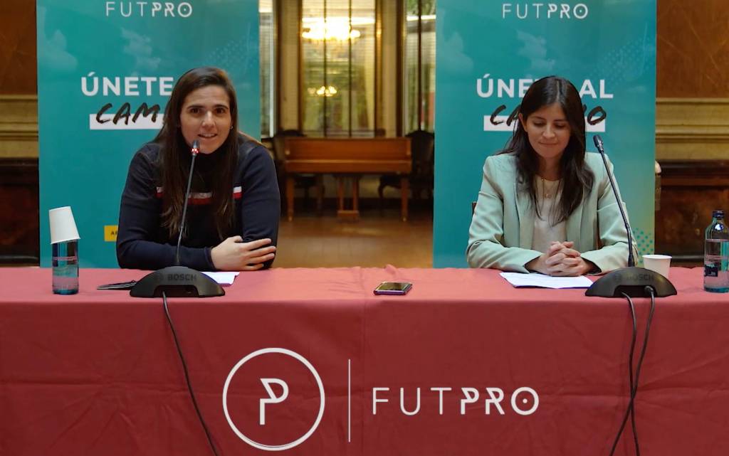 Andrea Pereira y Amanda Gutiérrez de Futpro sindicato de fútbol femenino Futpro
